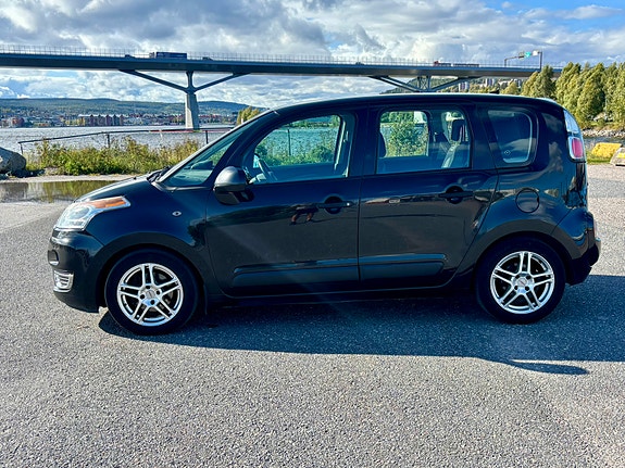 Citroen C3 Picasso 2 of 5