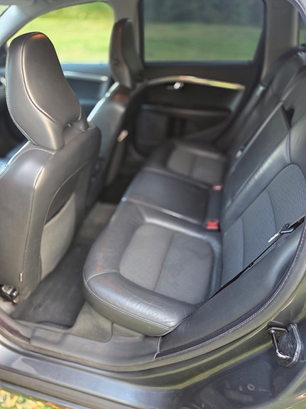 Volvo V70 9 of 11