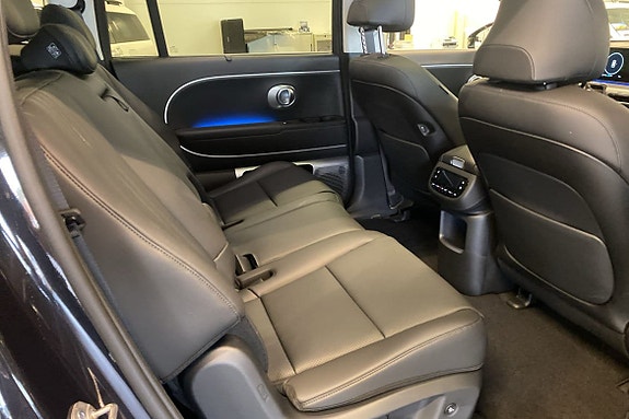 Hyundai Ioniq 9 7 of 8