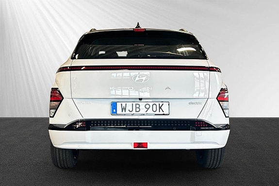 Hyundai Kona 2 of 6