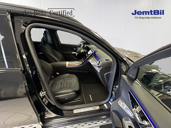 Mercedes-Benz GLC300 de 9 of 14
