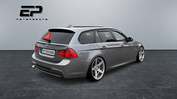 BMW 320d 4 of 9