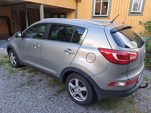 Kia Sportage 3 of 4