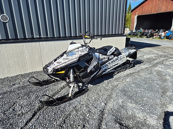 Polaris Polaris 800 Pro Rmk 155 2 of 6
