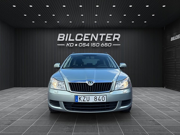 Skoda Octavia 2 of 20