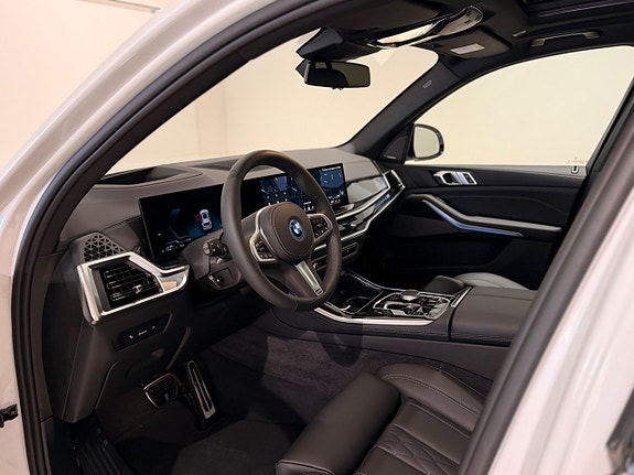 BMW X5 4 of 14