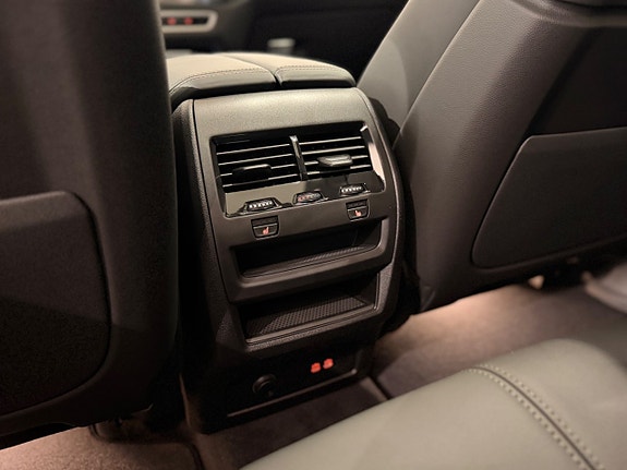BMW X5 8 of 14