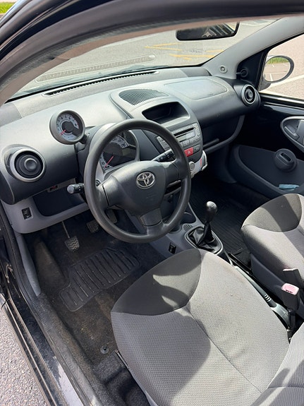 Toyota Aygo 5 of 5