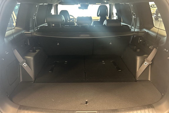 Hyundai Santa Fe 8 of 8