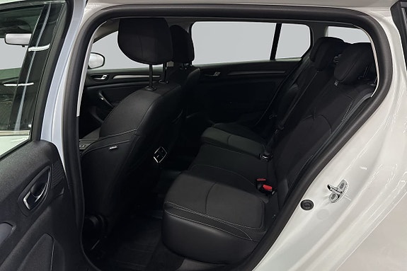 Renault Megane E-Tech 7 of 19