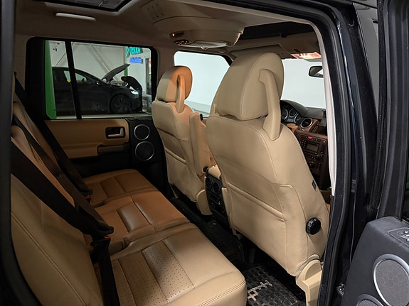 Land Rover Discovery 3 6 of 8