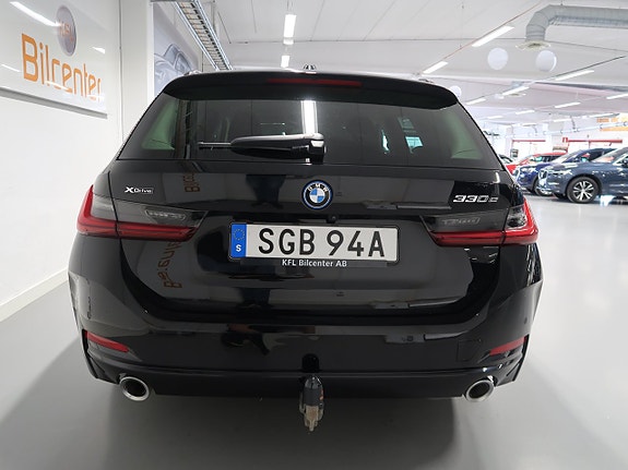 BMW 330e 8 of 30