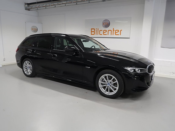 BMW 330e 5 of 30