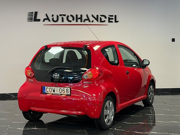 Toyota Aygo 6 of 13