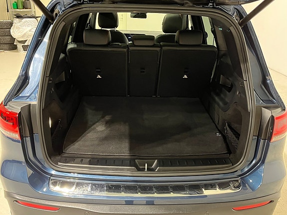 Mercedes-Benz EQB350 12 of 23