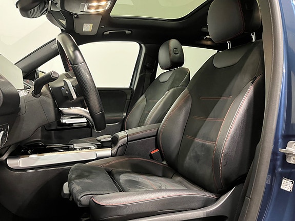 Mercedes-Benz EQB350 9 of 23