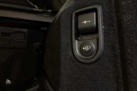 BMW 530e 17 of 19