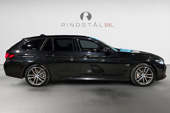 BMW 530e 8 of 19