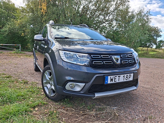 Dacia Sandero Stepway 2 of 11