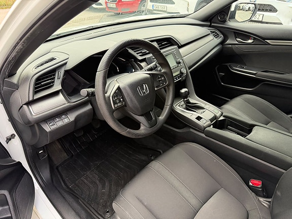 Honda Civic 9 of 18