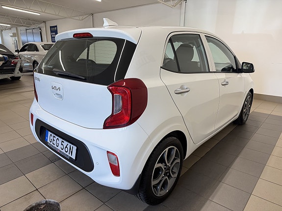 Kia Picanto 5 of 14