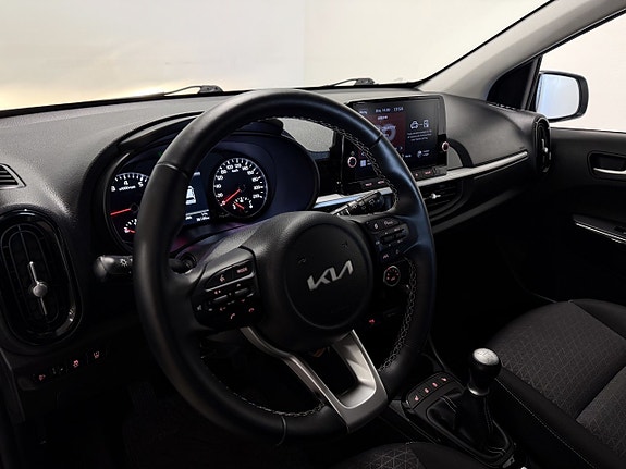 Kia Picanto 8 of 14