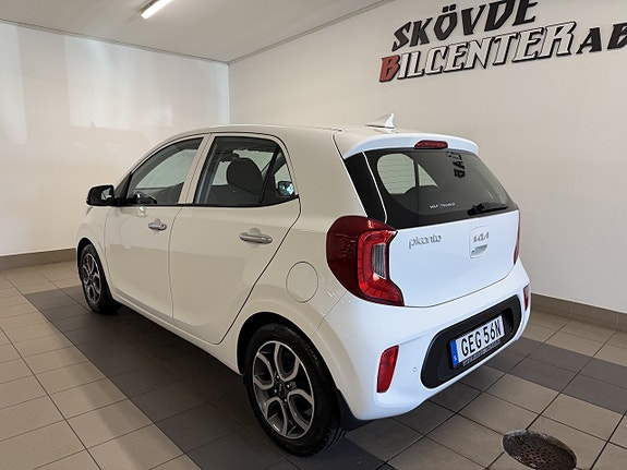 Kia Picanto 3 of 14