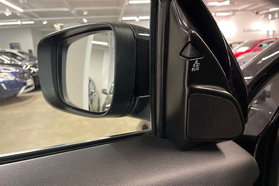 Volvo XC60 19 of 26