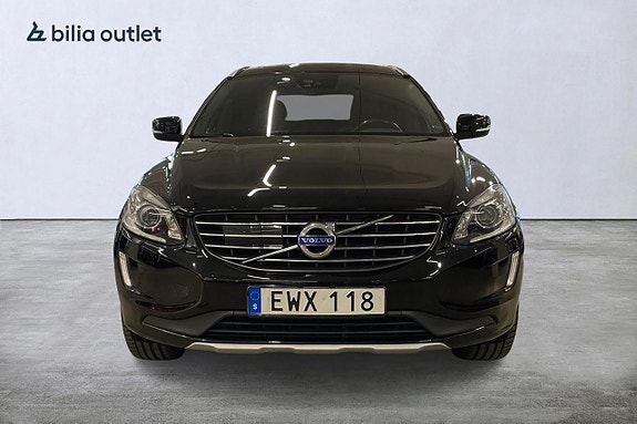 Volvo XC60 3 of 26