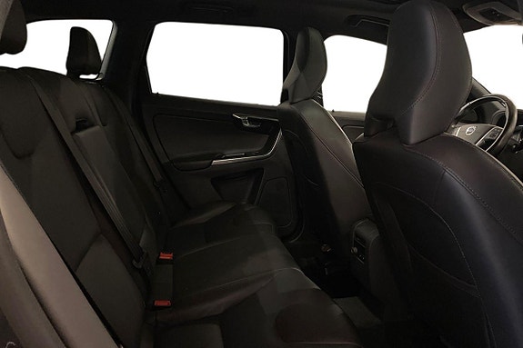 Volvo XC60 22 of 26