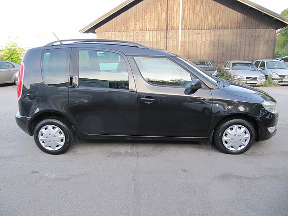 Skoda Roomster 3 of 16