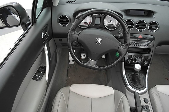 Peugeot 308 9 of 23