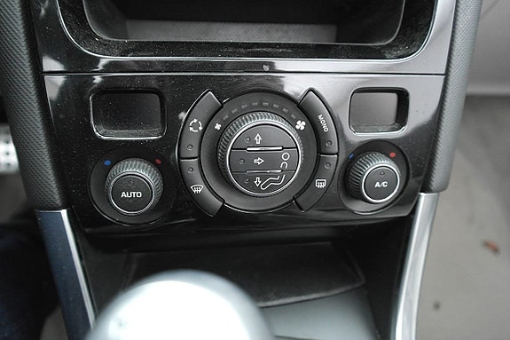 Peugeot 308 13 of 23