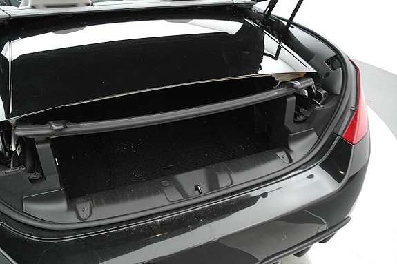 Peugeot 308 22 of 23