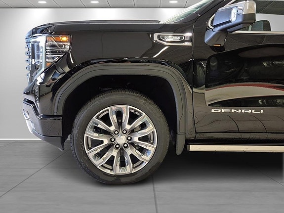 GMC Sierra 1500 4 of 19