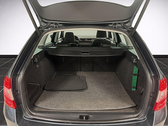 Skoda Octavia 10 of 18