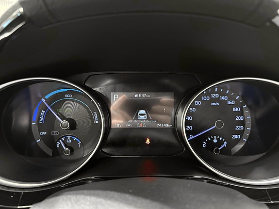 Kia Ceed 10 of 16
