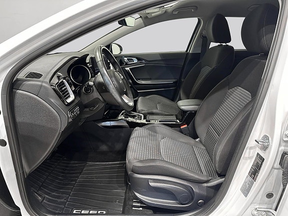 Kia Ceed 8 of 16