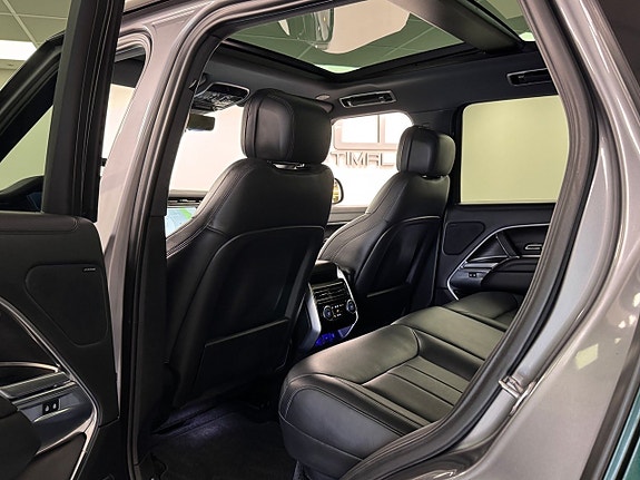 Land Rover Range Rover 15 of 22