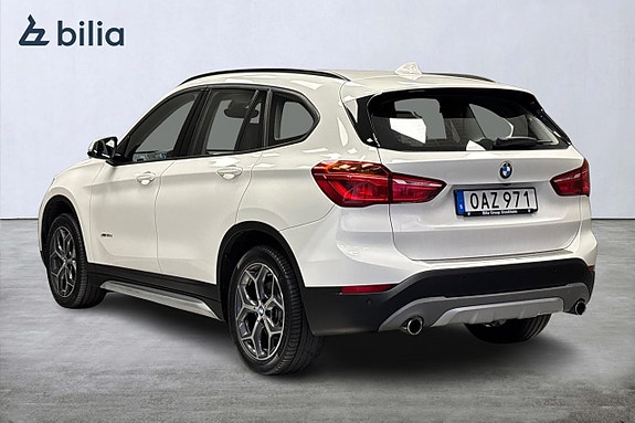 BMW X1 3 of 12
