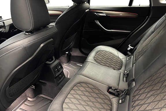 BMW X1 8 of 12