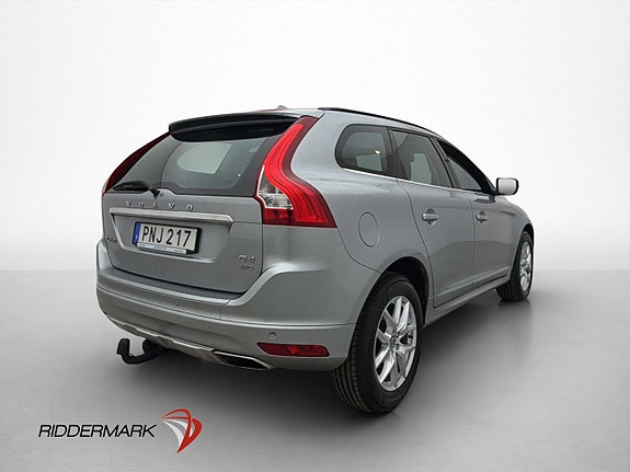 Volvo XC60 8 of 29