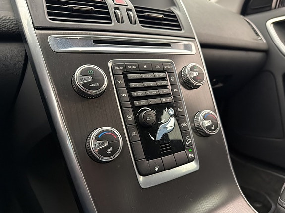 Volvo XC60 20 of 29