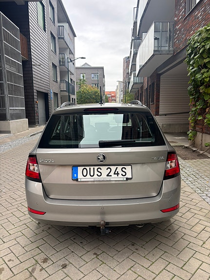 Skoda Fabia 5 of 11