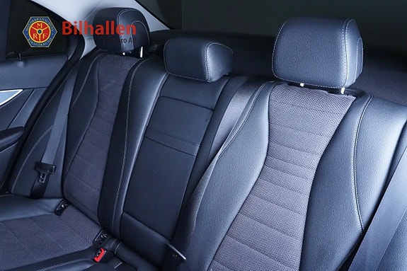 Mercedes-Benz E220 d 17 of 23