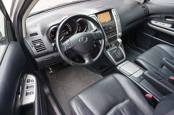 Lexus RX400h 20 of 30