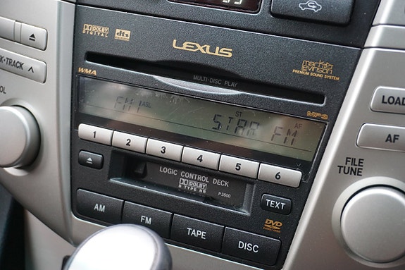 Lexus RX400h 27 of 30
