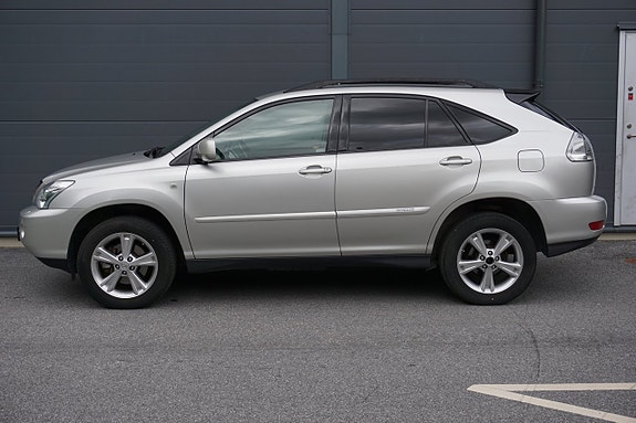 Lexus RX400h 8 of 30