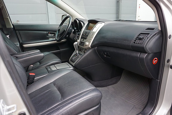 Lexus RX400h 15 of 30