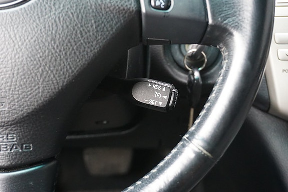 Lexus RX400h 26 of 30